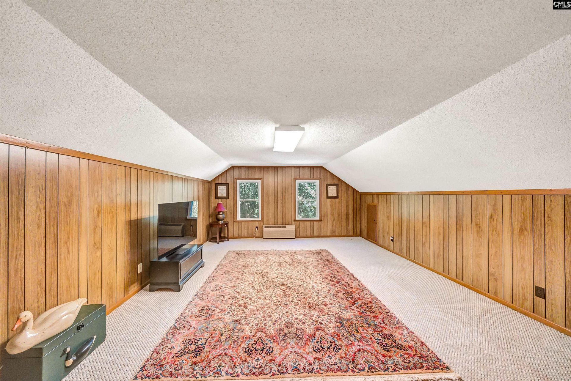 9 Eastbourne Court  Photo 47
