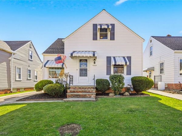 5703 Pelham Drive , Parma, OH 44129