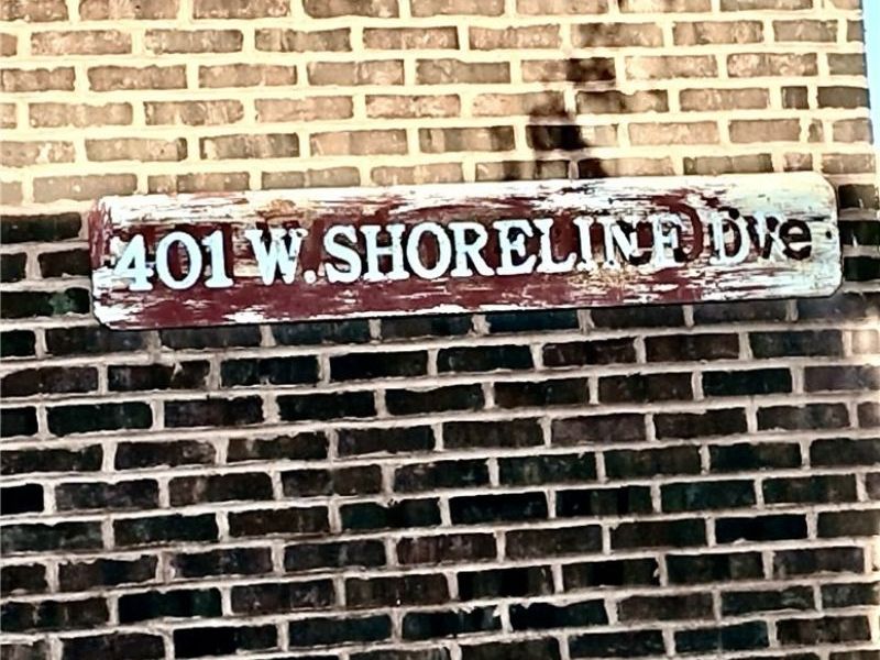 401 W Shoreline Drive, Unit 205, Sandusky, OH 44870 Photo 2
