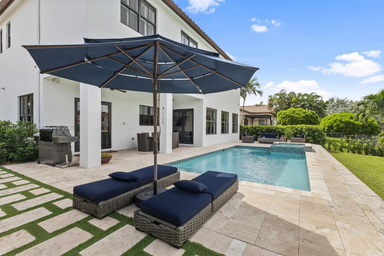 2812 NW 84th Ter , Cooper City, FL 33024 Photo