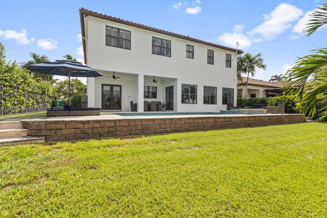 2812 NW 84th Ter , Cooper City, FL 33024 Photo