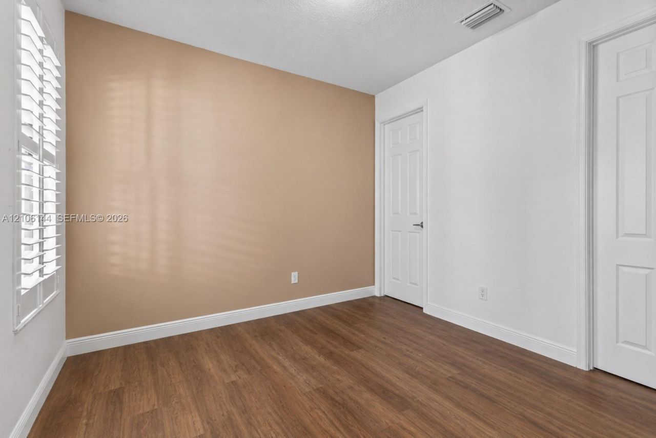 2812 NW 84th Ter , Cooper City, FL 33024 Photo
