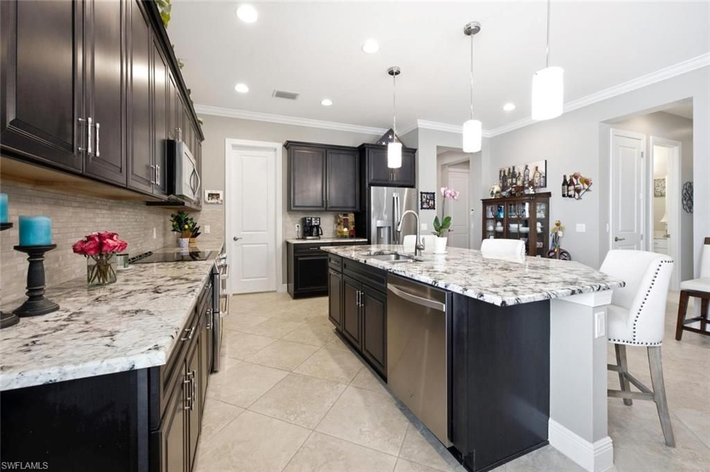 4403 Raffia Palm Cir , Naples, FL 34119 Photo