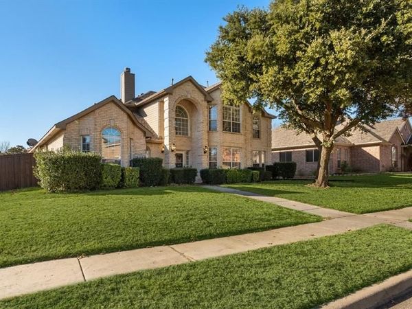 1056 E Seminole Trail , Carrollton, TX 75007