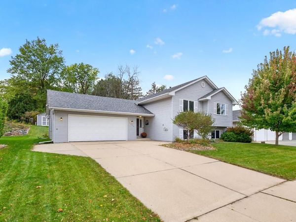 3759 11th Avenue SW, Rochester, MN 55902
