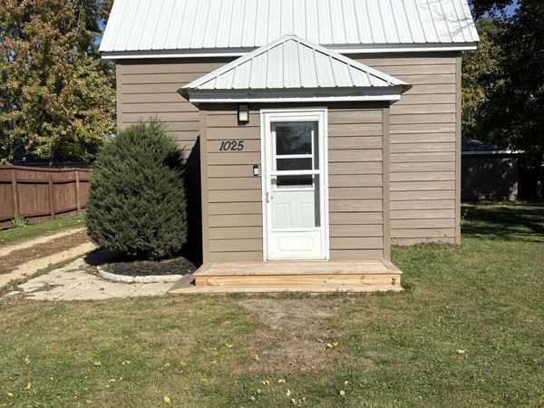 1025 4TH AVENUE SE, Watertown, SD 57201