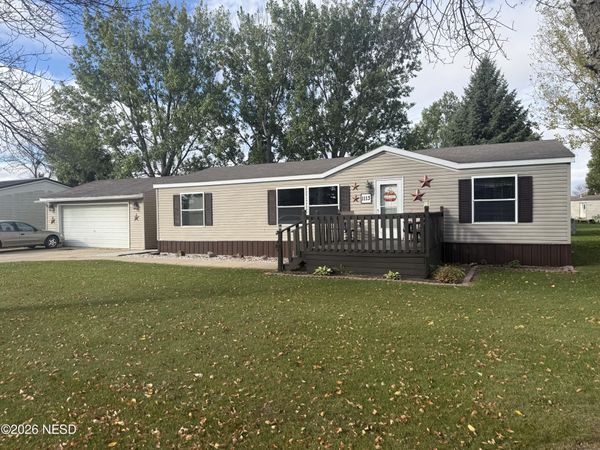 1113 34TH STREET SW, Watertown, SD 57201