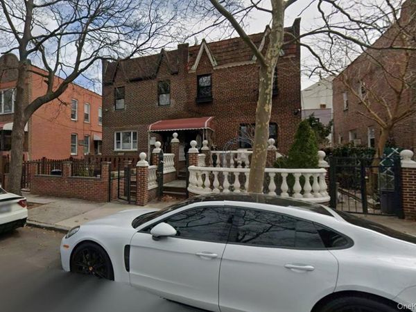 23-61 19th Street , Astoria, NY 11105