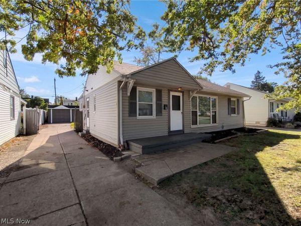 13807 Elsetta Avenue , Cleveland, OH 44135
