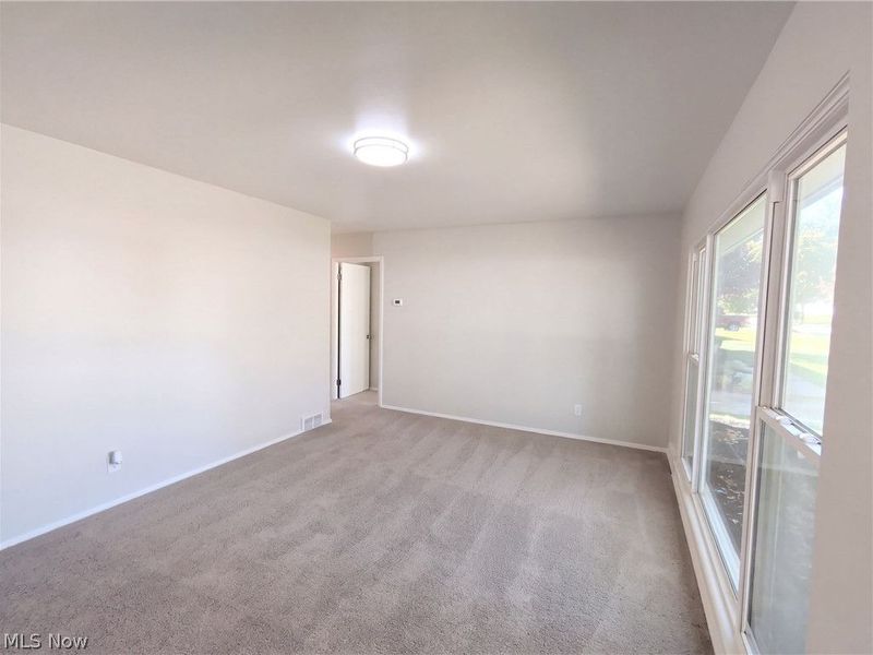 13807 Elsetta Avenue, Cleveland, OH 44135 Photo 7