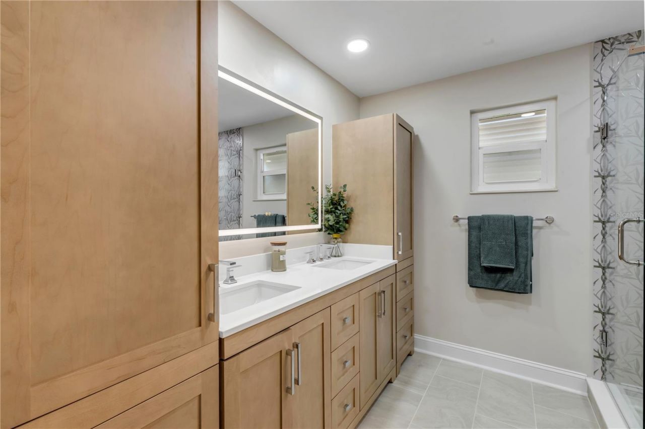 7 Oak Tree Drive, New Smyrna Beach, FL 32169 Photo