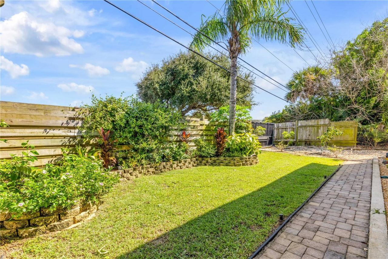 7 Oak Tree Drive, New Smyrna Beach, FL 32169 Photo