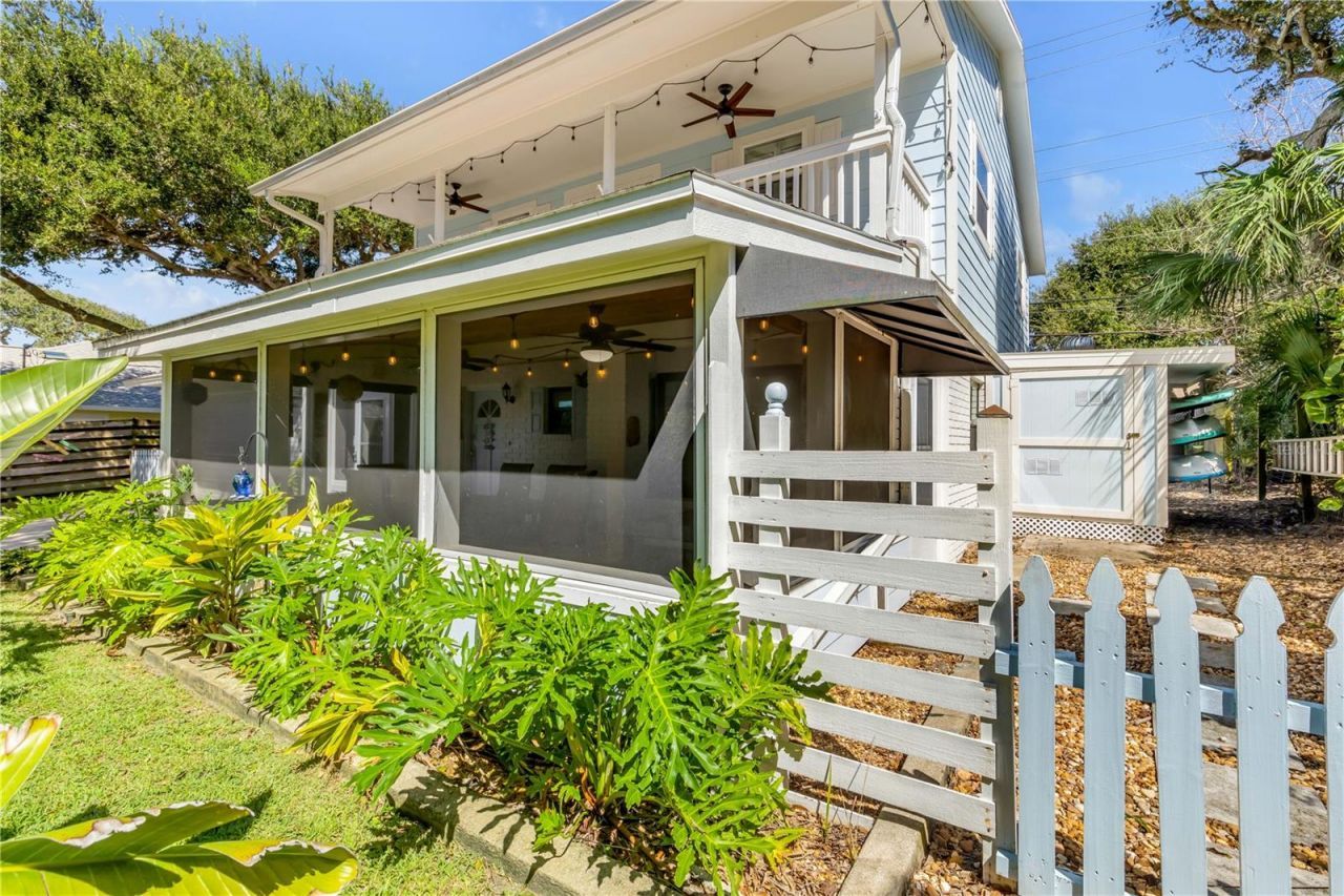 7 Oak Tree Drive, New Smyrna Beach, FL 32169 Photo