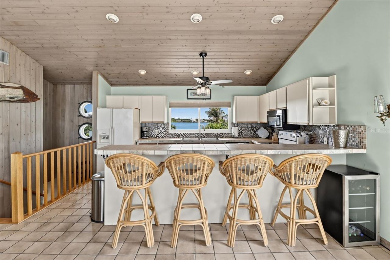 422 Harbour Drive, Duck Key, FL 33050 Photo