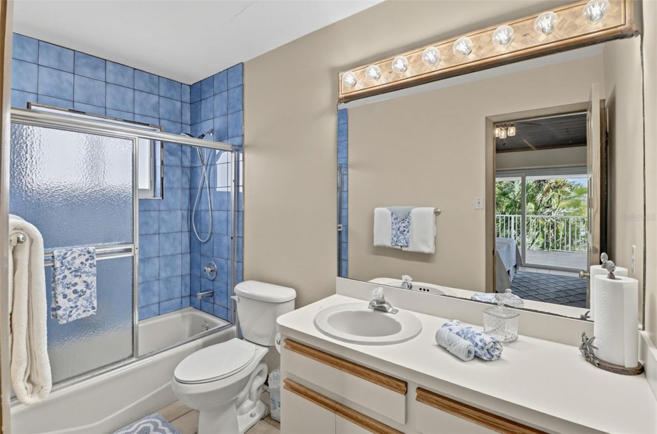422 Harbour Drive, Duck Key, FL 33050 Photo