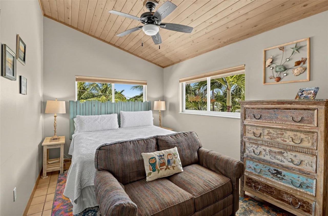 422 Harbour Drive, Duck Key, FL 33050 Photo