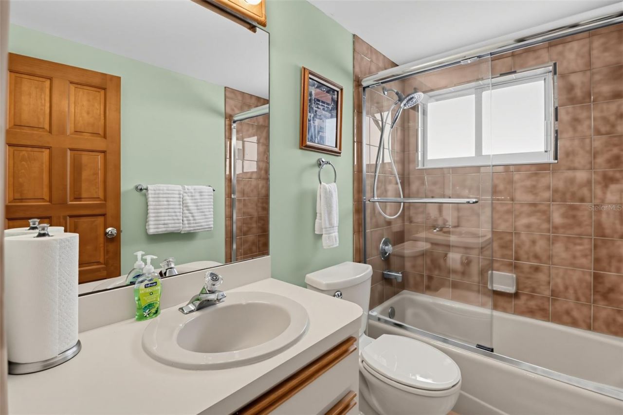 422 Harbour Drive, Duck Key, FL 33050 Photo
