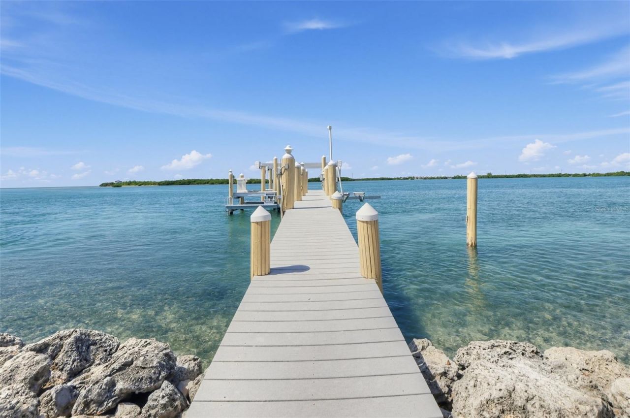 422 Harbour Drive, Duck Key, FL 33050 Photo