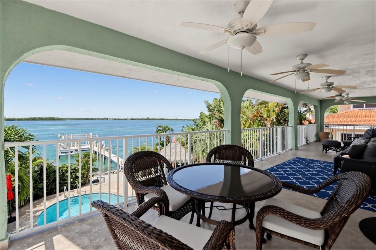422 Harbour Drive, Duck Key, FL 33050 Photo