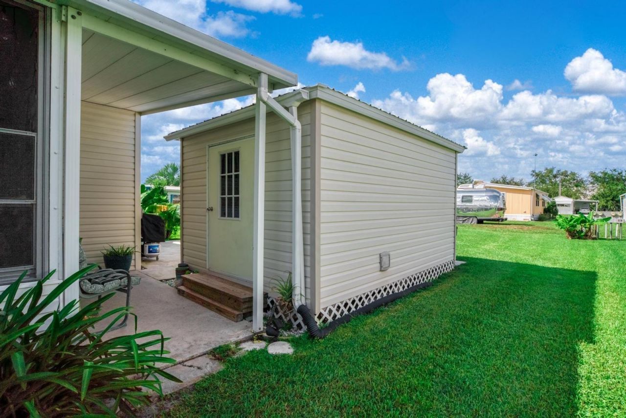 2024 E Robin Avenue , Sebring, FL 33870 Photo