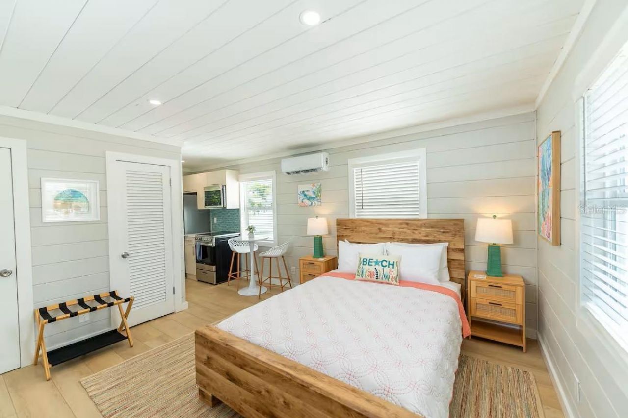 122 Coral Avenue , Redington Shores, FL 33708 Photo
