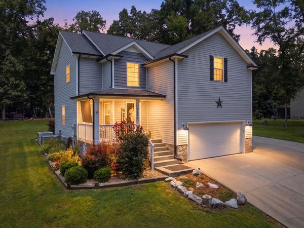 2665 Mockingbird Hill Rd , Palmyra, TN 37142