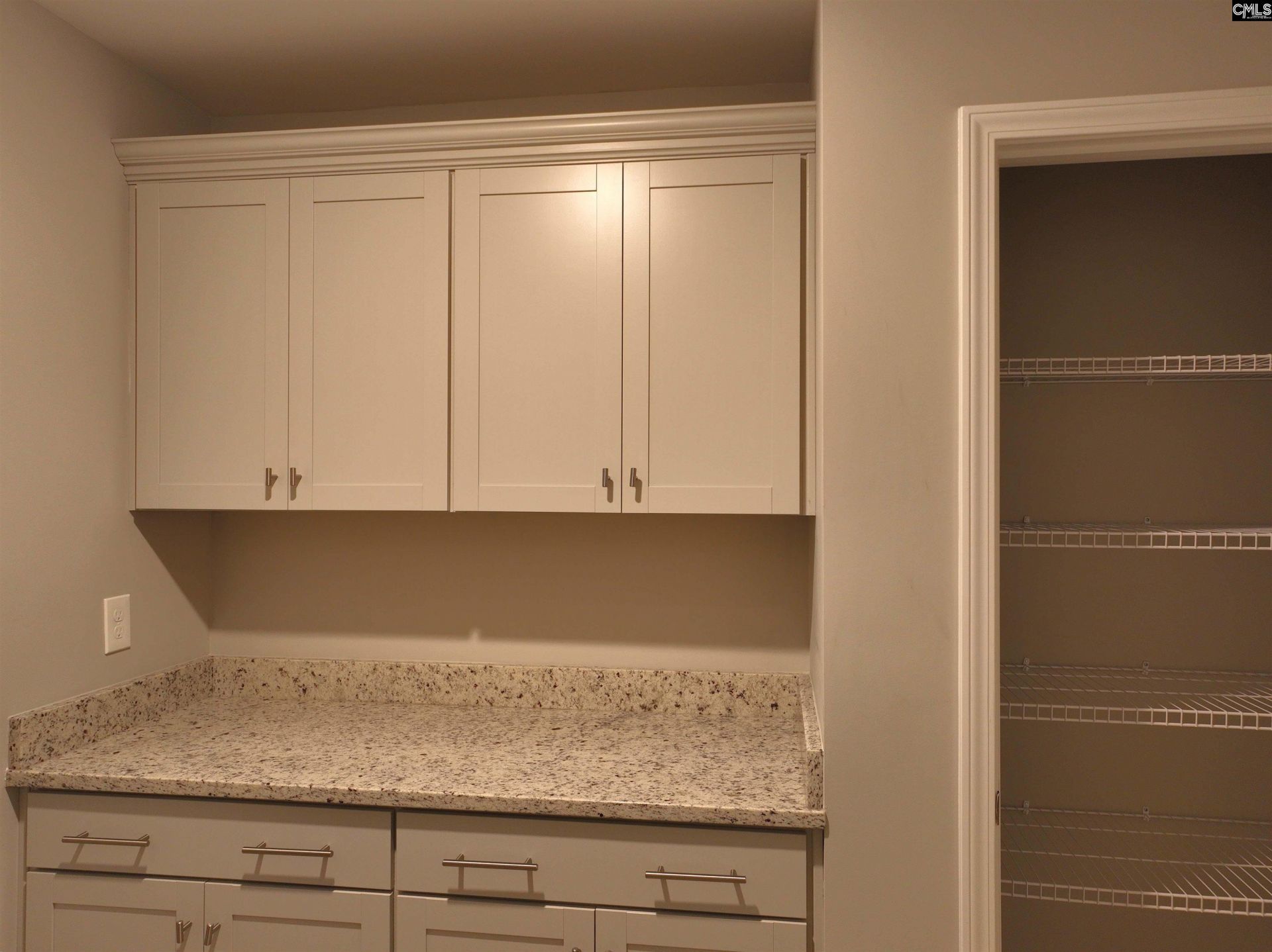 918 Appian Way  Photo 33