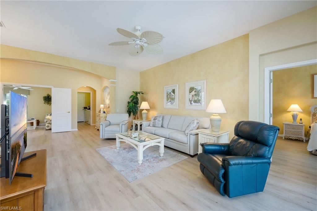 9270 Spring Run Blvd, Estero, FL 34135 Photo