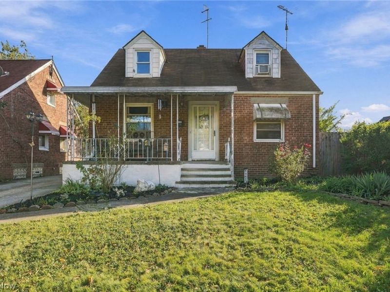 13613 Harold Avenue, Cleveland, OH 44135 Photo 3