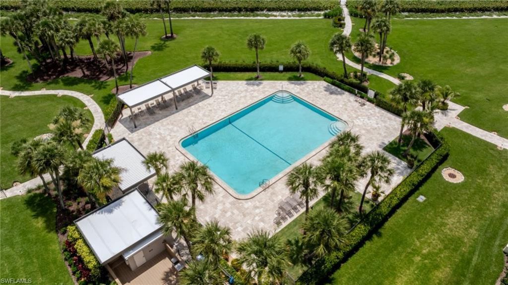 10951 Gulf Shore Dr, Unit 904, Naples, FL 34108 Photo