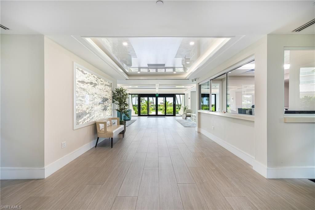 10951 Gulf Shore Dr, Unit 904, Naples, FL 34108 Photo