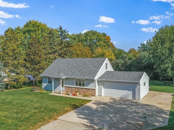 649 WANDA AVENUE, Neenah, WI 54956