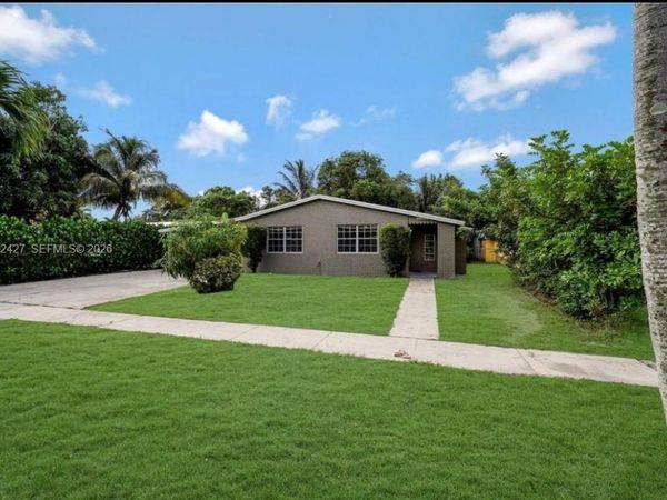 6251 NW 14th St , Sunrise, FL 33313