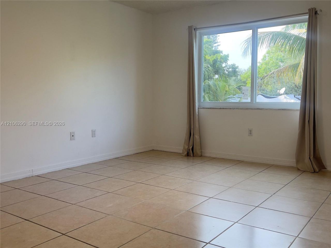 365 NE 125th St , Unit 310, North Miami, FL 33161 Photo