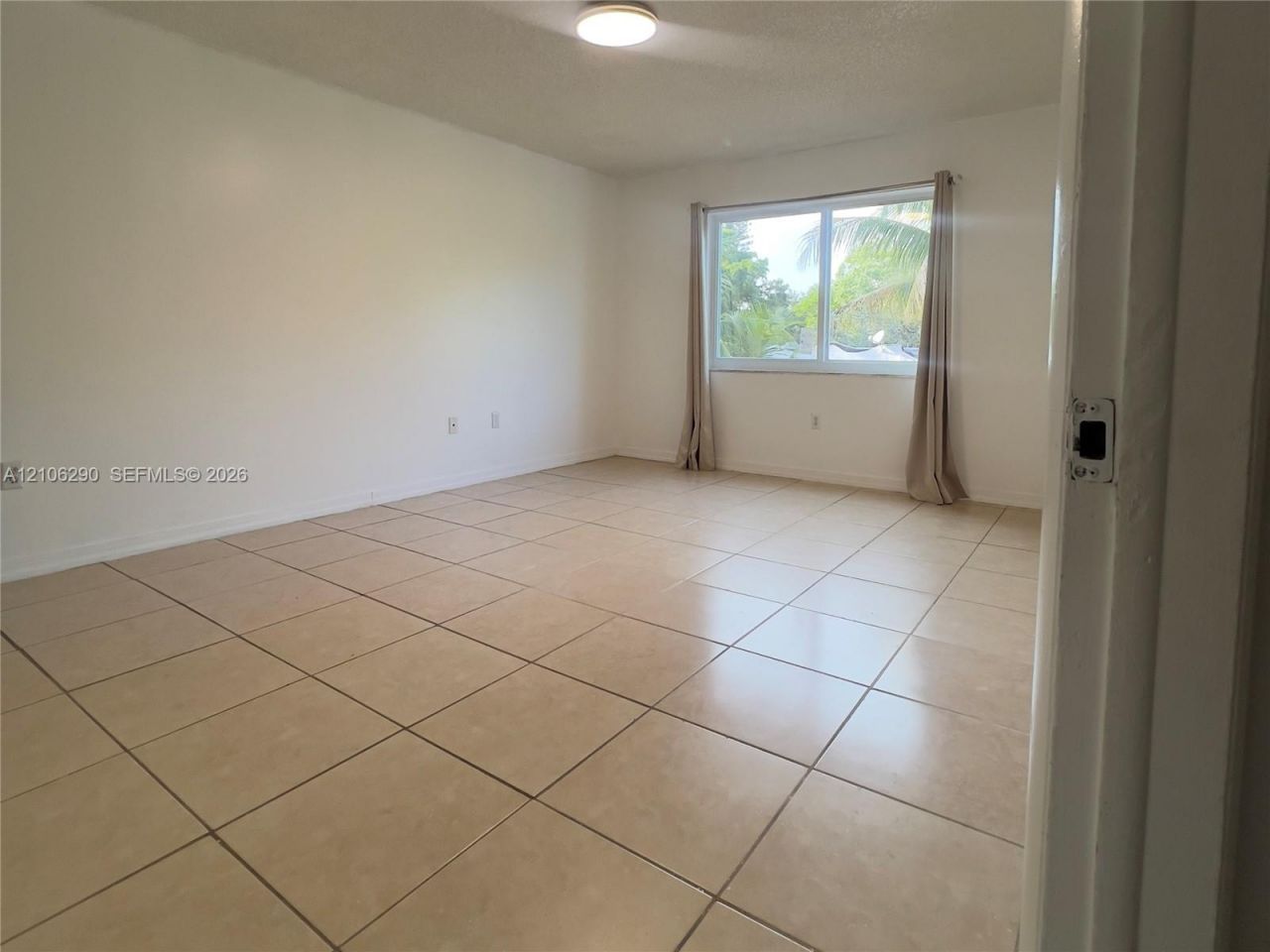 365 NE 125th St , Unit 310, North Miami, FL 33161 Photo