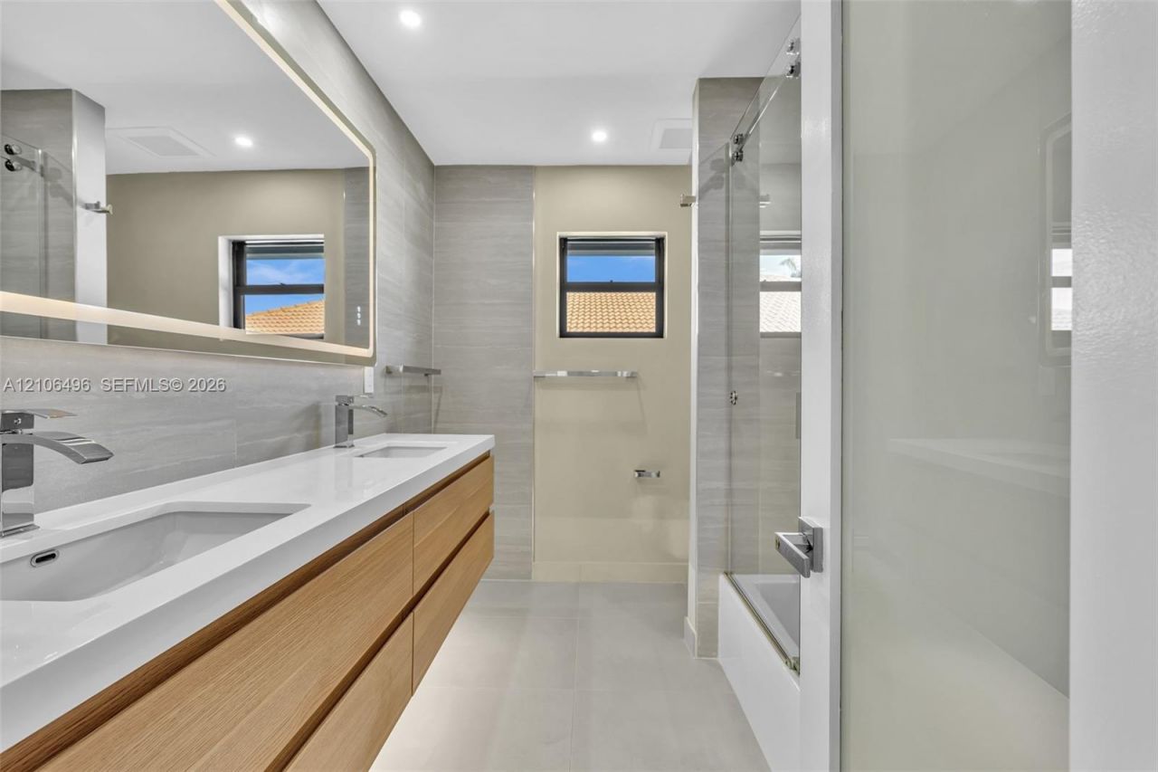 1170 Fairview Ln, Singer Island, FL 33404 Photo