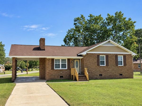 101 Pickwick Court, Rocky Mount, NC 27801