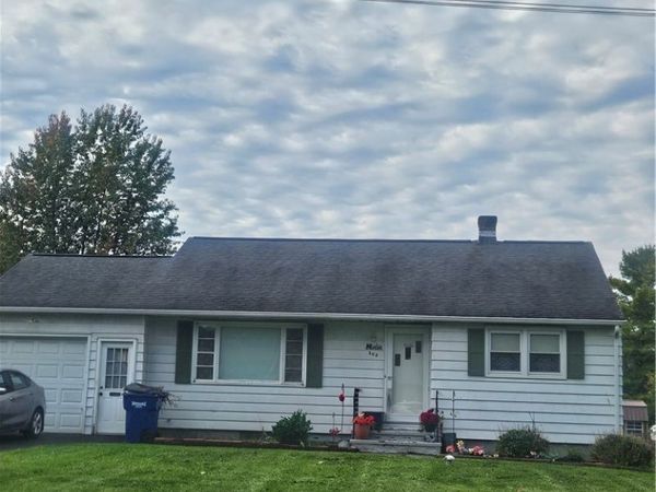 203 Sunnybrook Drive , Syracuse, NY 13219
