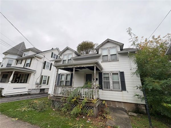 193 N Main Street , Geneva, NY 14456