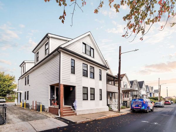 74 Moreland St, Unit 2, Somerville, MA 02145