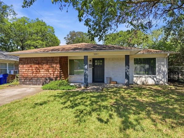 109 Grayson Street , Whitesboro, TX 76273
