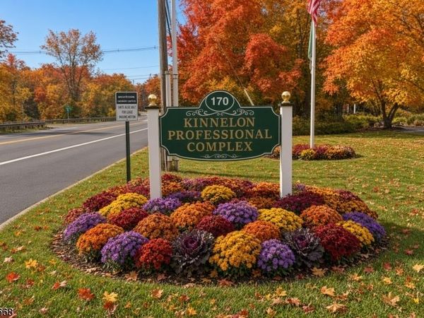 170 Kinnelon Rd, Kinnelon, NJ 07405