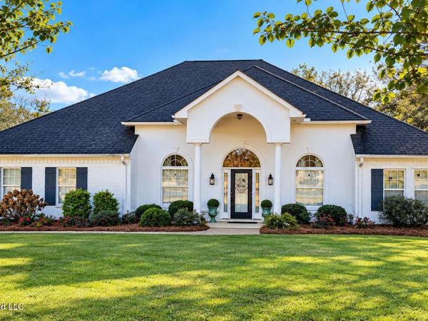 1558 Maura Lane, Brookhaven, MS 39601