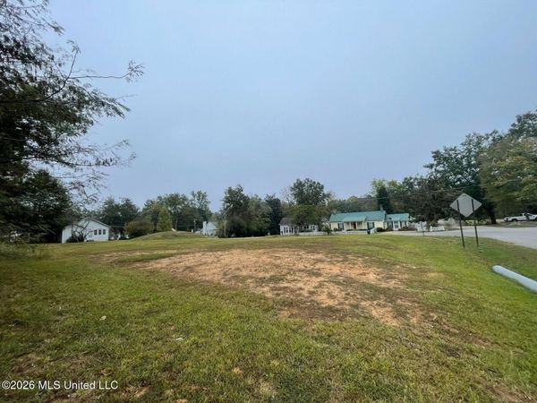 W Meiggs Street, Iuka, MS 38852