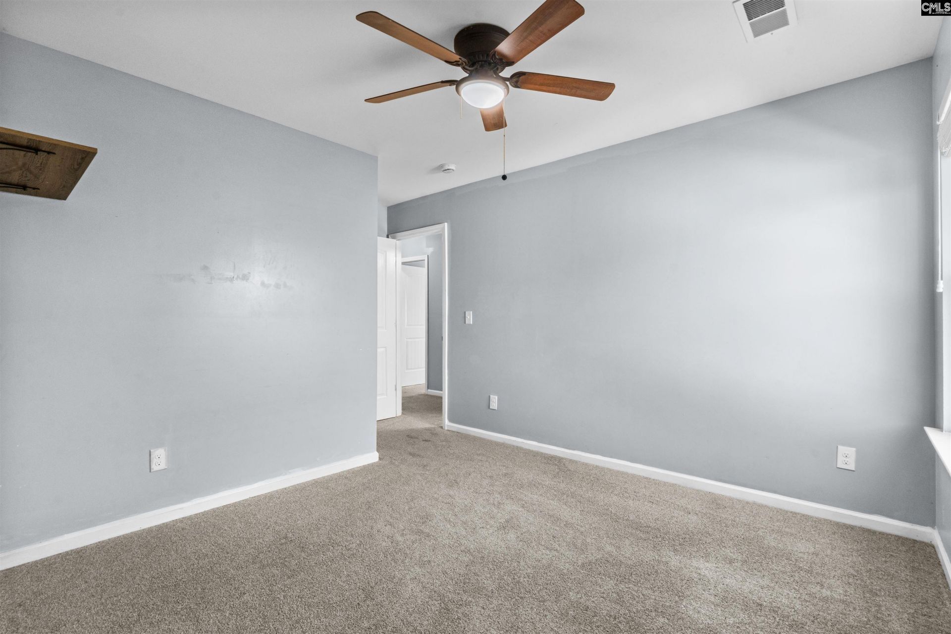 411 Windrush Dr  Photo 30