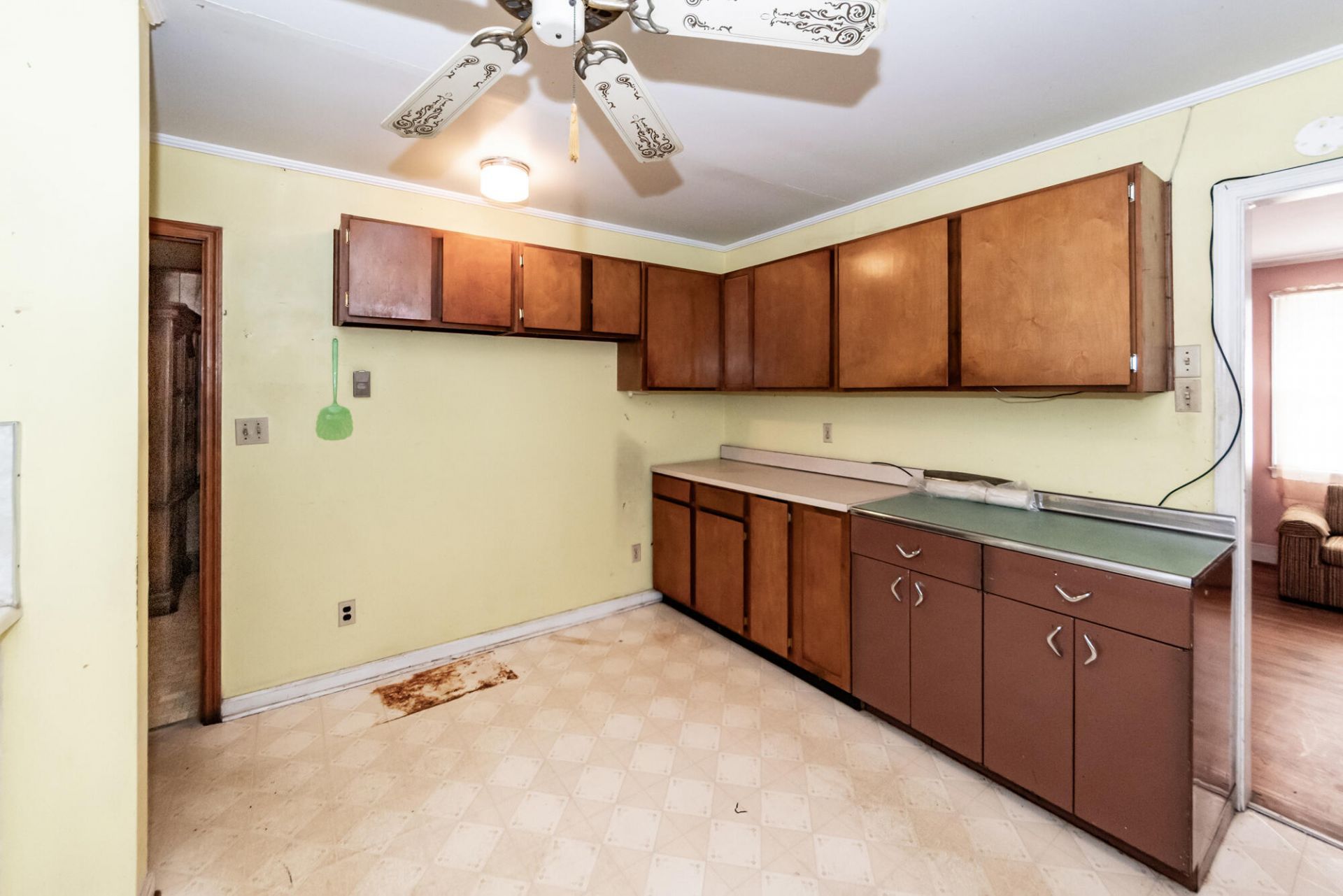 1538 Bexley Street Photo 10