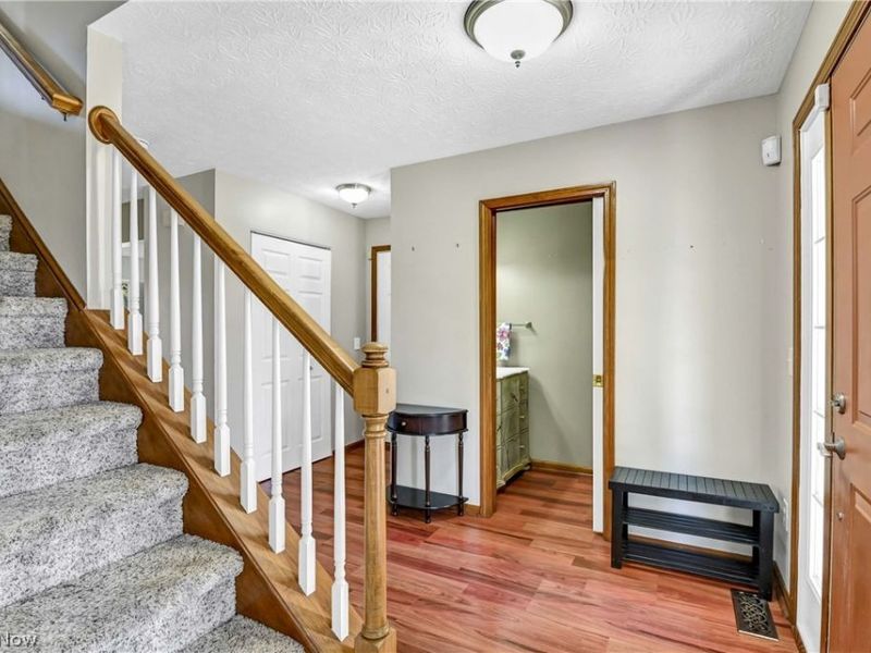 2144 Reserve Circle N, Lorain, OH 44053 Photo 6