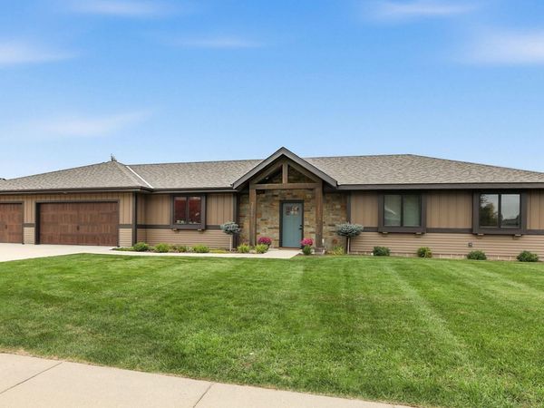 3558 Wildflower Road S, Saint Cloud, MN 56301