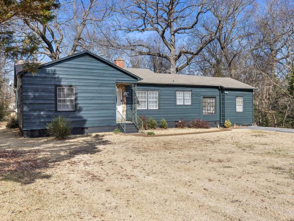 3307 Hatch Blvd, Sheffield, AL 35660