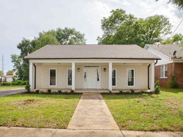 108 Locust St, Florence, AL 35630